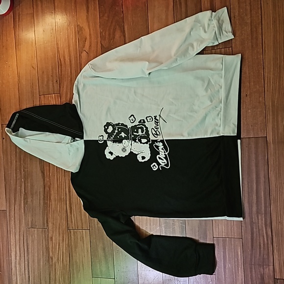 ROMWE Tops - Romwe woman hoodie